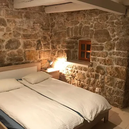 House Near The Sea In Dalmatia * Vodice